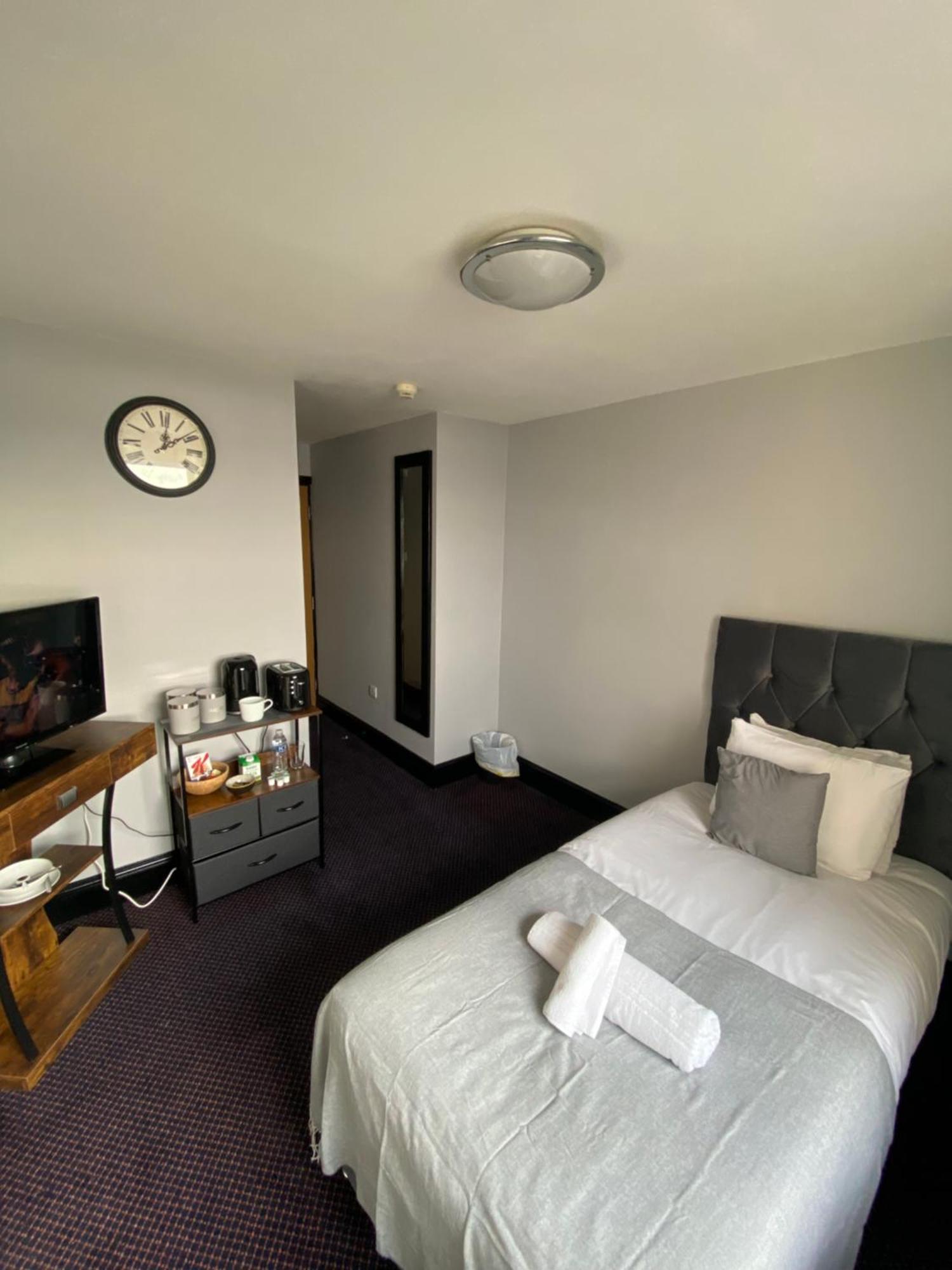 Bay View Rooms At Mentone Hotel 滨海韦斯顿 外观 照片