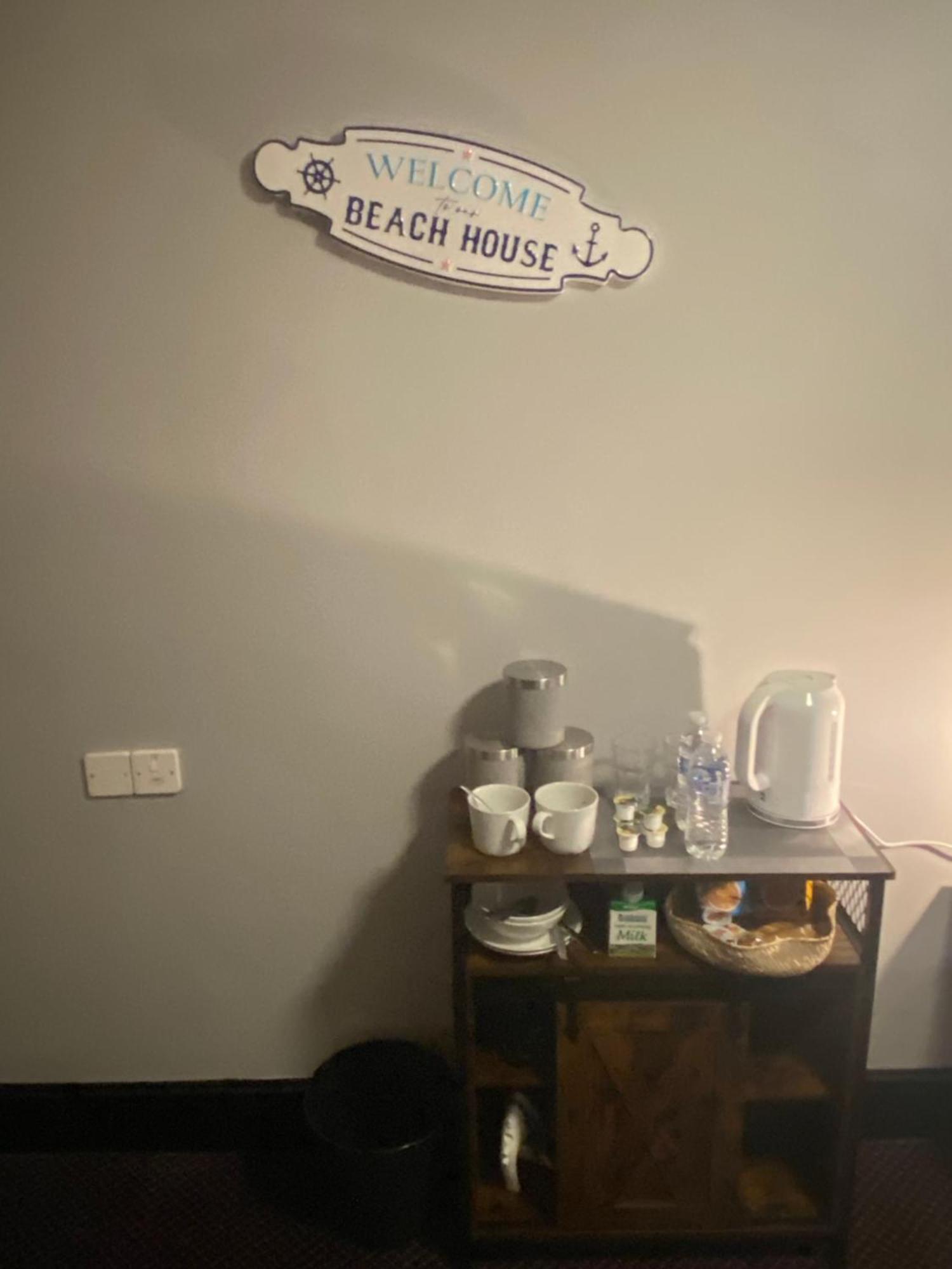 Bay View Rooms At Mentone Hotel 滨海韦斯顿 外观 照片