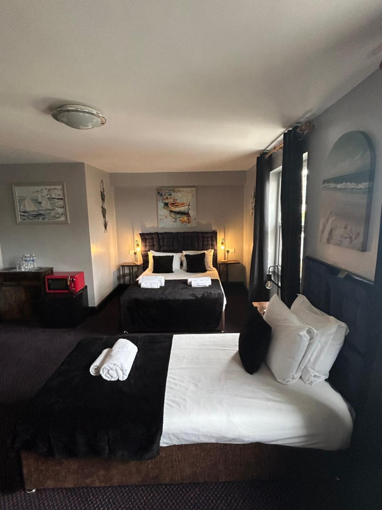 Bay View Rooms At Mentone Hotel 滨海韦斯顿 外观 照片