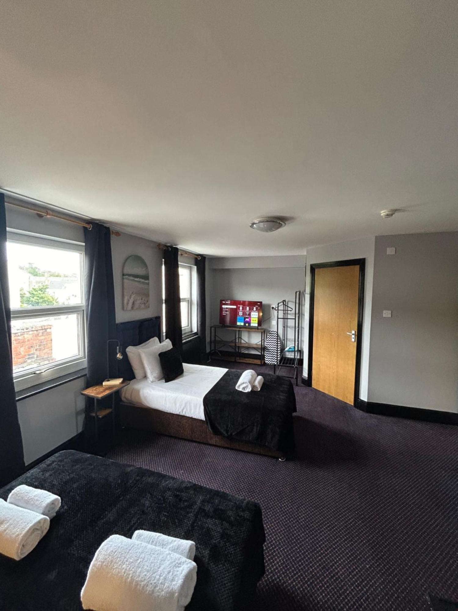 Bay View Rooms At Mentone Hotel 滨海韦斯顿 外观 照片